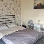 Apartamento Lelle-kert 01 *