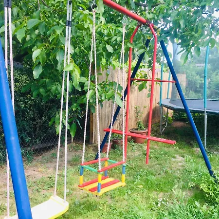 Apartamento Lelle-kert 01 *