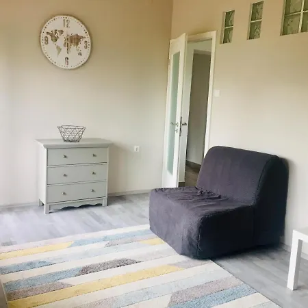 Lelle-kert 01 Apartamento *