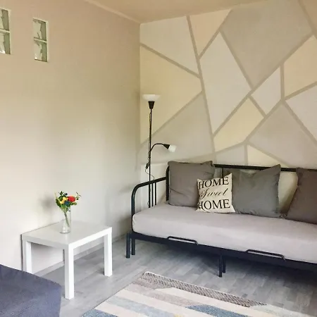 Apartmán Lelle-kert 01 *