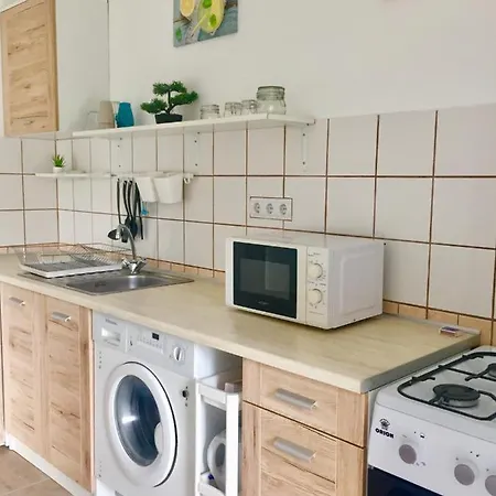 Lelle-kert 01 Apartamento Balatonlelle