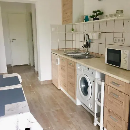 Lelle-kert 01 * Balatonlelle